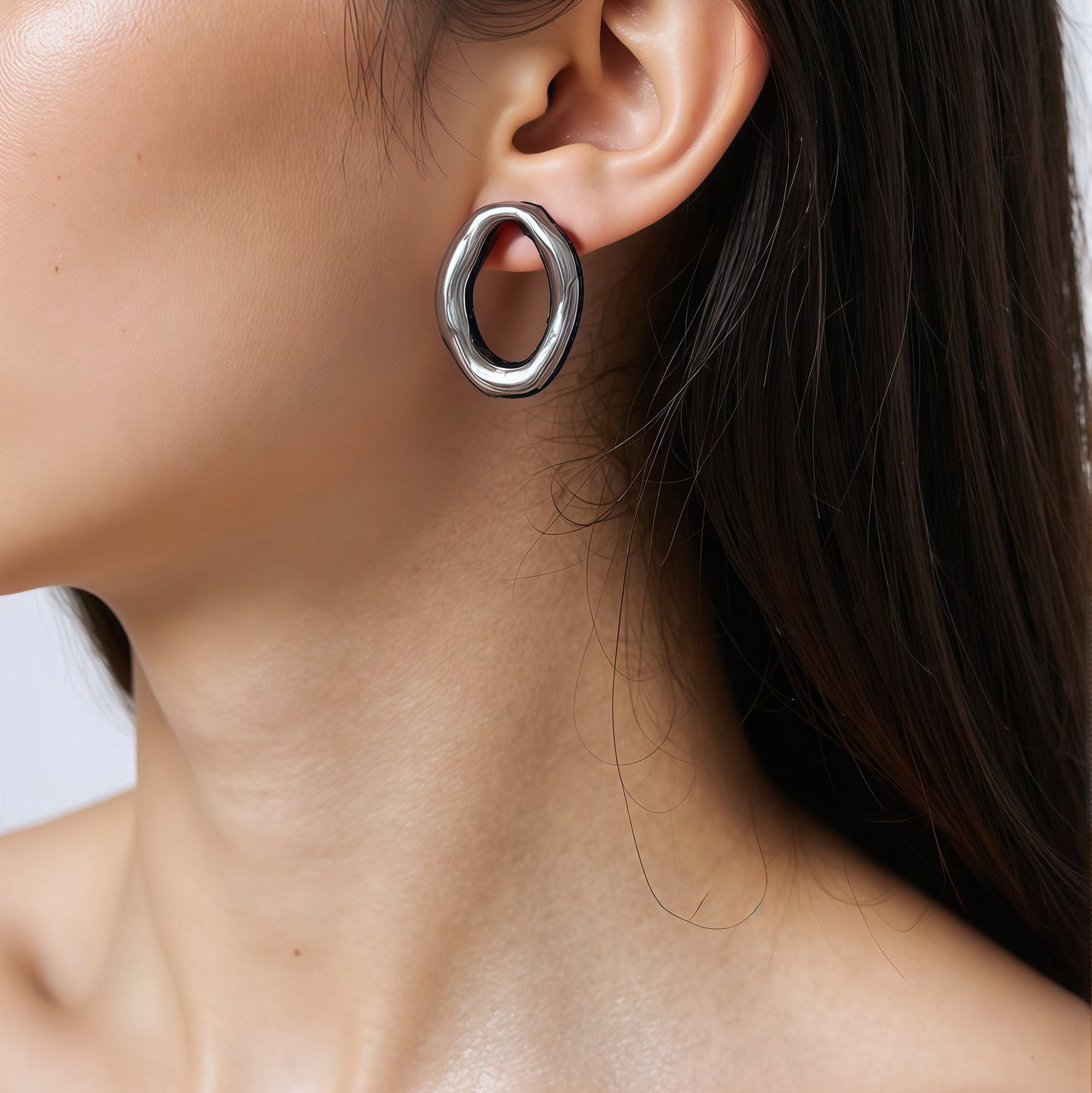 Sculpted Oval Earrings