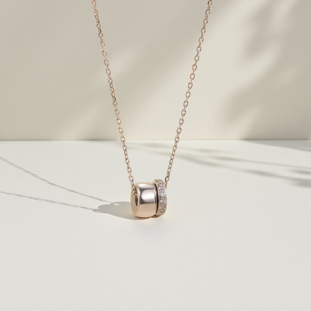 Eternal Shine Necklace - Sylestial Jewel - Gold - waterproof jewelry - lifetime warranty