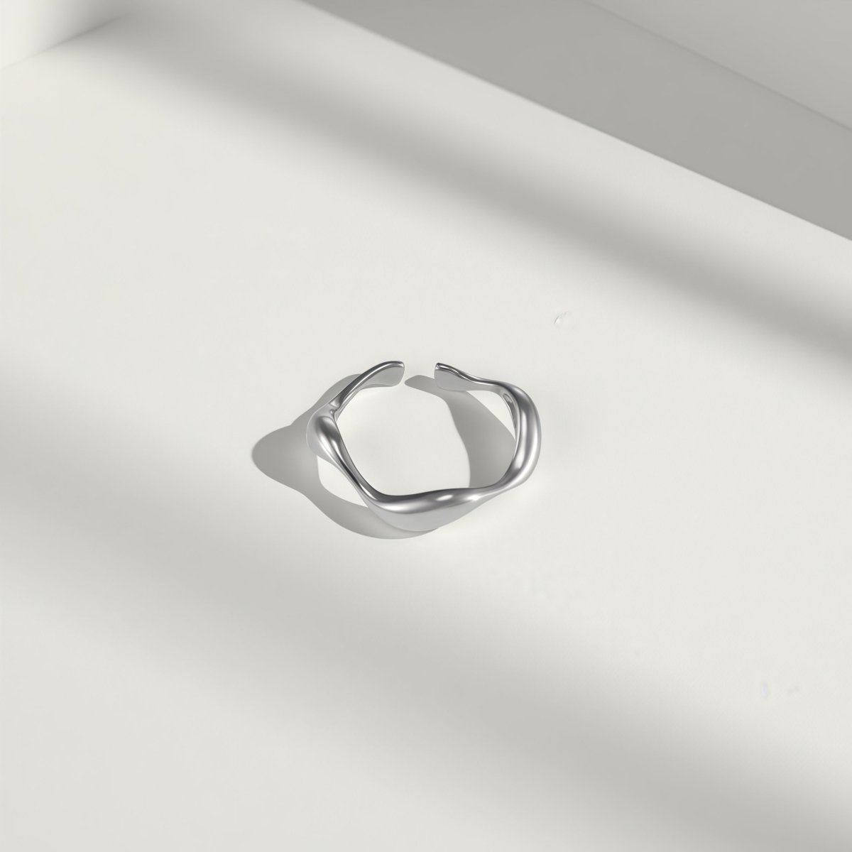 Luna Wave Ring - Sylestial Jewel - Gold - waterproof jewelry - lifetime warranty