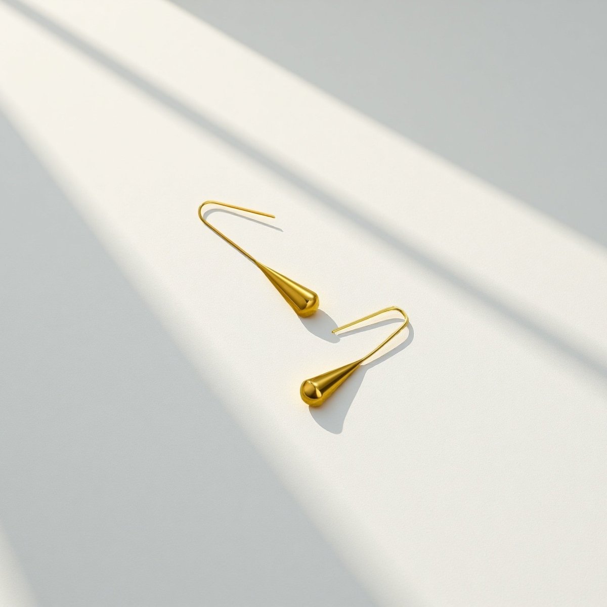 Teardrop Threader Earrings - Sylestial Jewel - Gold - waterproof jewelry - lifetime warranty