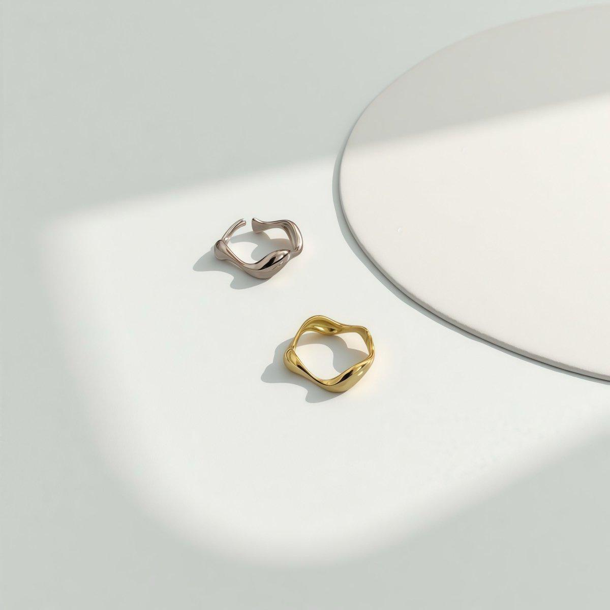 Luna Wave Ring - Sylestial Jewel - Gold - waterproof jewelry - lifetime warranty